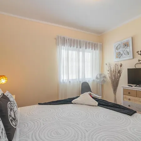 Torre Da Rocha - Silhueta Citadina * 波尔蒂芒